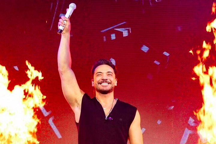 Um das vozes mais conhecidas da atualidade, Wesley Safadão nasceu em Fortaleza e também leva o nome do Nordeste ao restante do Brasil. O cantor passa pelo forró eletrônico, arrocha e sertanejo universitário, com sua batida dançante e instrumentos modernos.