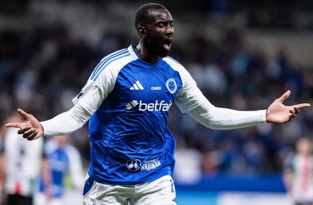 Cruzeiro e Bolasie chegam a acordo para retirar cláusula de renovação automática
