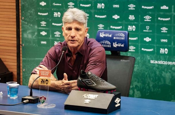 Renato Gaúcho defende time alternativo e vê Fluminense superior ao Corinthians