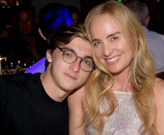 Angélica revela como se sente com o filho mais velho morando no exterior