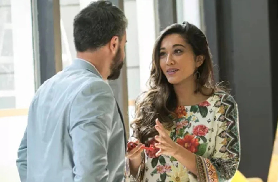 Jacqueline Sato : Conhecida por trabalhos na novela 