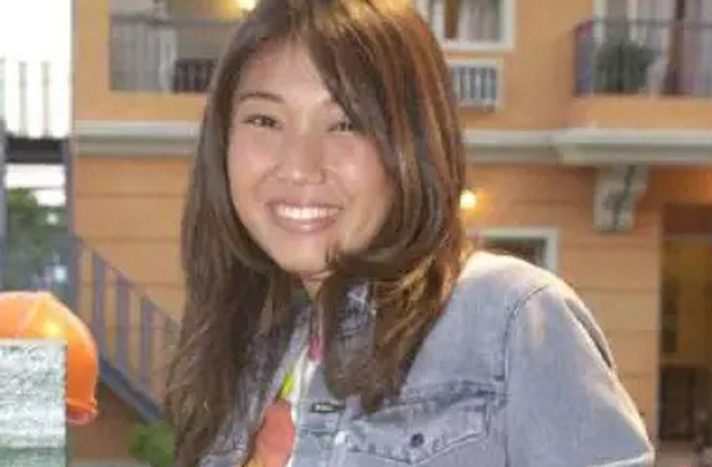 Seu primeiro comercial foi para a Coca-Cola em 1987. Estreou na televisão como atriz na novela 