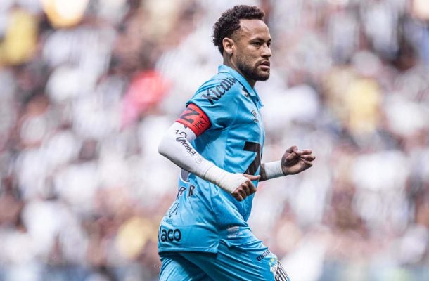 Teixeira revela que Santos manda relatórios constantes à CBF sobre Neymar