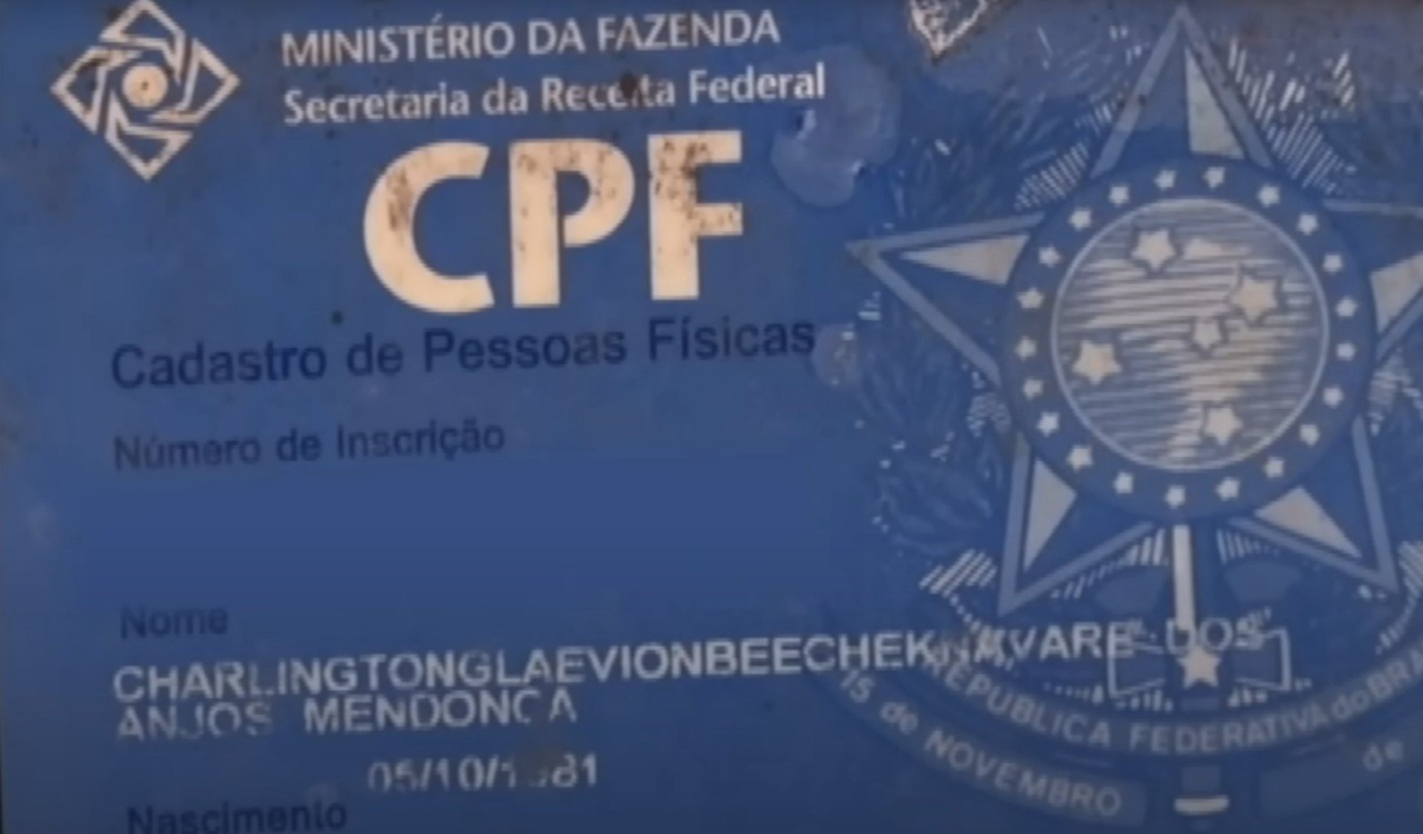 Em plataformas digitais, com frequência precisou recorrer a abreviações para conseguir preencher os formulários. O nome? Charlingtonglaevionbeecheknavare dos Anjos Mendonça.