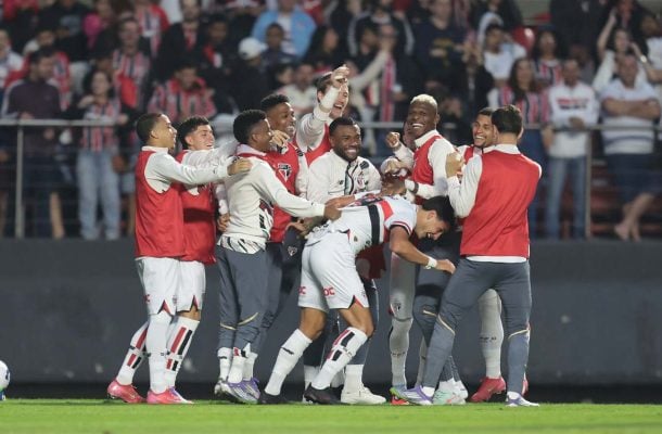 Com quebra de jejum, São Paulo vence o desorganizado Botafogo