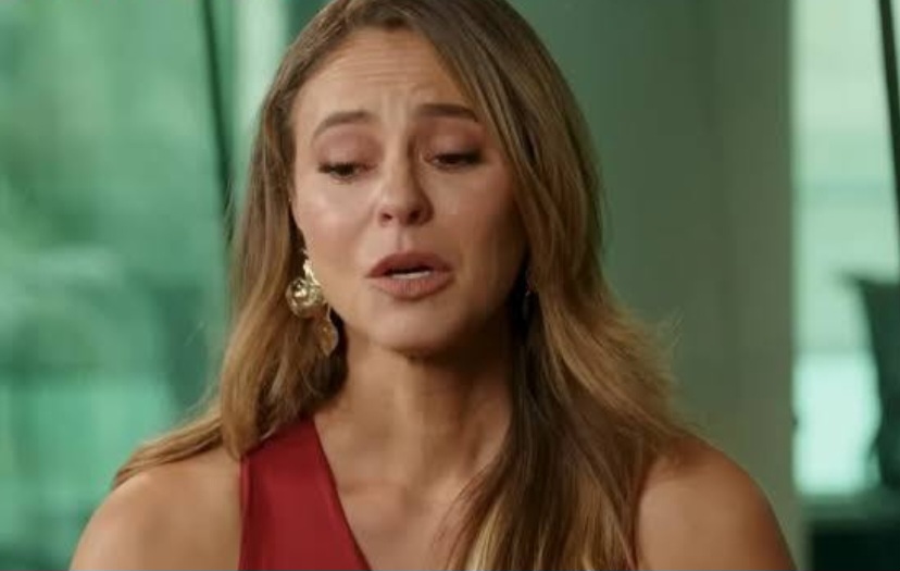 Ela também é uma personalidade bastante popular nas redes sociais e acumula mais de 35 milhões de seguidores no Instagram!