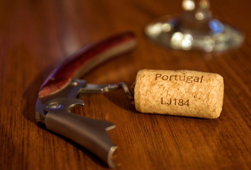 A principal inovação de Henshall foi a inclusão de um disco côncavo, atualmente conhecido como 