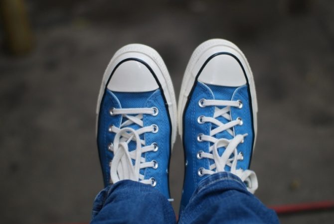 Esportivo, despojado e casual: a evolução do tênis, símbolo de conforto e estilo