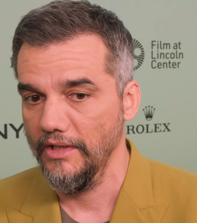 Recentemente, aliás, Wagner Moura entrou para a história ao se tornar o primeiro sul-americano a receber o Golden Eye Award, no Festival de Zurique. A honraria reconhece sua trajetória como ator e diretor, além de destacar sua atuação em 