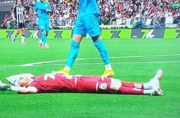 Gabriel Brazão entra em protocolo de concussão e vira dúvida para o San-São