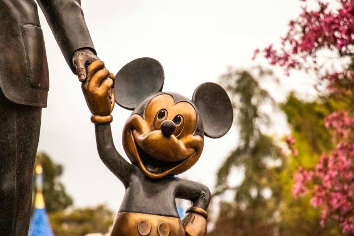 Mickey, Disney - Kain Lira/Unsplash