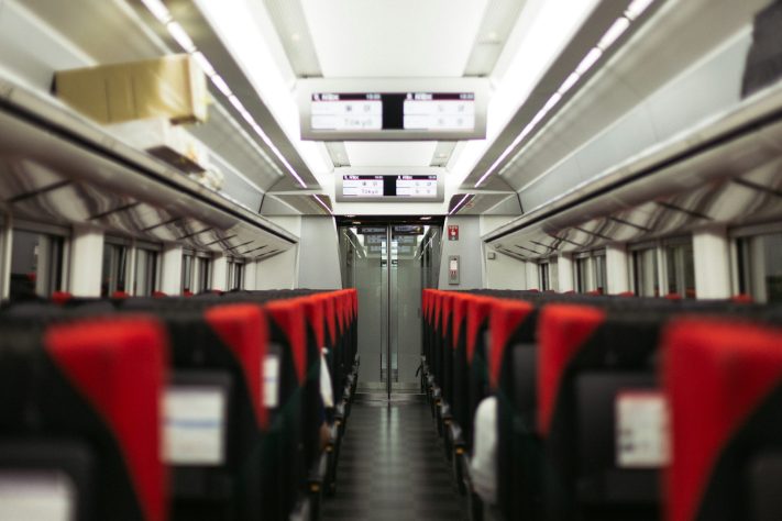 Tóquio - As 9 cidades com o melhor transporte público do mundo - Paul Hanaoka/Unsplash