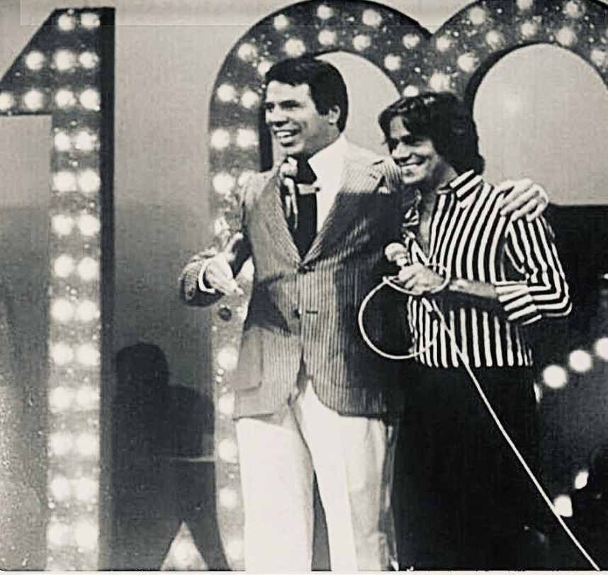 Ele também teve papel importante como apresentador de programas de variedades e auditório nas décadas seguintes. Atuou como ator em novelas e filmes. Entre os títulos de que participou estão “Qual é a Música?”, 