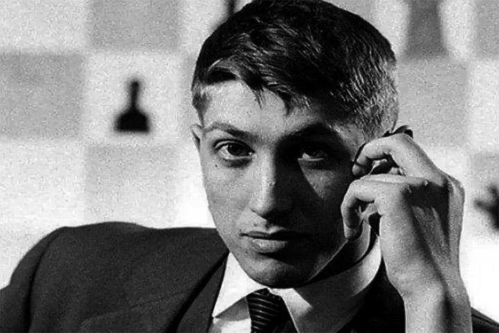 <p>Mais de um século após seu nascimento, Sidis continua provocando reflexões sobre o que realmente significa ser inteligente. Sua vida mostra que o maior desafio não é apenas pensar, mas viver em equilíbrio com o próprio dom.</p>
