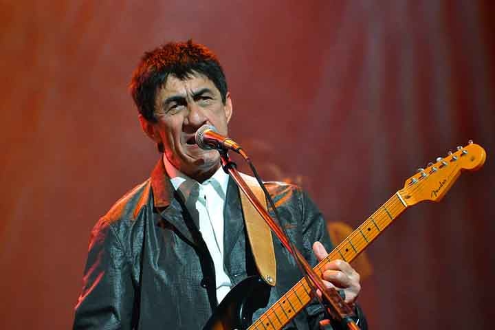 Em 2003, lançou o álbum de estúdio e o DVD ao vivo Raimundo Fagner & Zeca Baleiro, que rendeu sucessos como 