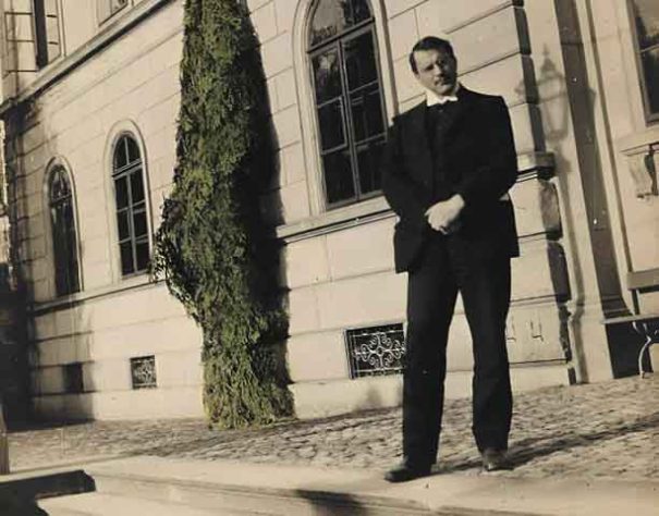 Exposição sobre Jung e a psicanálise 