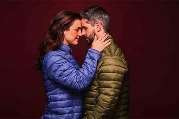 Após o fim do casamento, Neschling iniciou um relacionamento com a chef de cozinha Nathalie Passos, com quem oficializou a união em 2023, em uma cerimônia civil íntima.
