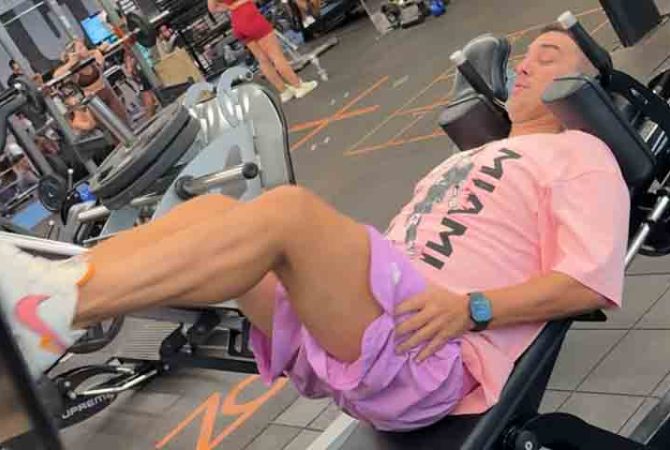 André Marques revela como perdeu de 20 kg em 8 meses e celebra retorno à televisão