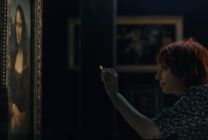 Quadro de Mona Lista ganhou um sorriso de batom para divulgação do filme 