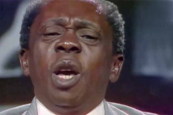 Sua última aparição em novelas foi em “Renascer”, de 1993, quando teve uma participação especial ao encarnar o personagem Chico das Mortes. 
