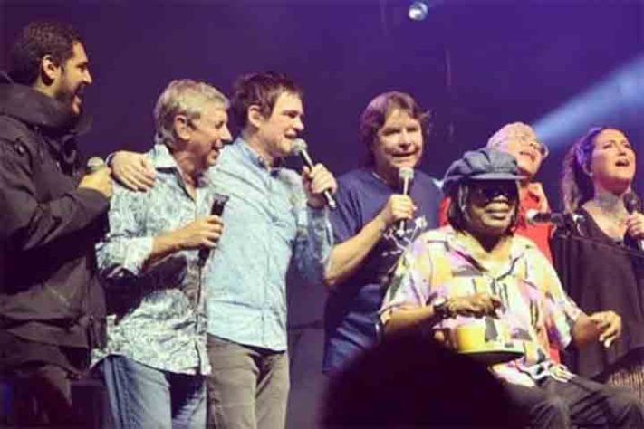 Cantor e compositor Lô Borges