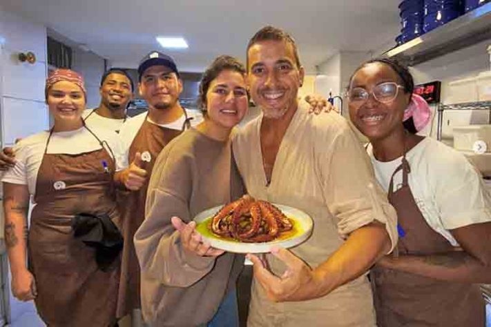 Apresentador e ator André Marques 