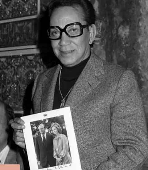 Cantinflas teve apenas um filho, Mario Arturo Moreno Ivanova, adotado ainda pequeno por ele e por sua esposa, Valentina Ivanova Zubareff.