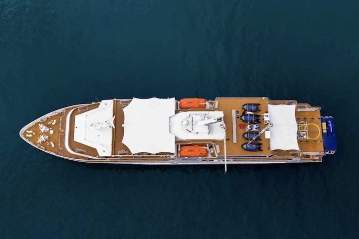 Navio de cruzeiro Coral Adventurer, da Coral Expeditions - Divulgação