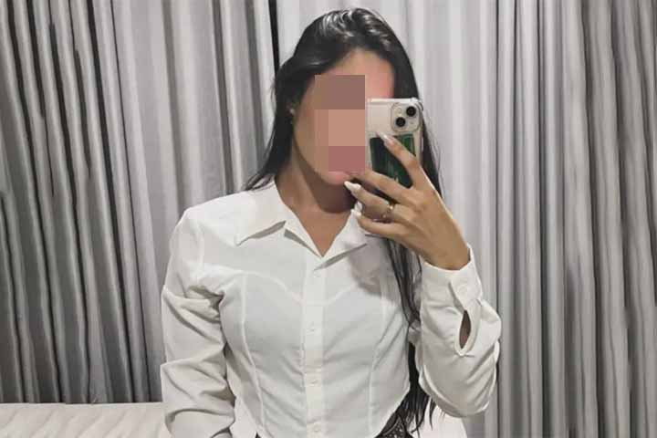 No mesmo dia, a jovem envolvida procurou a polícia para registrar um boletim de ocorrência sobre a divulgação indevida das imagens, gravadas por pessoas que invadiram a casa paroquial. 
