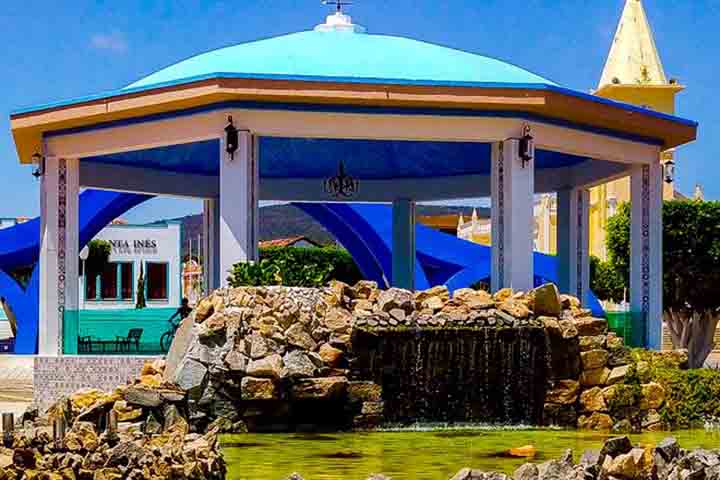 “Aprendi sozinho a fazer esculturas. Com o tempo, fui aprimorando a técnica, usando materiais melhores, mais resistentes”, disse o paleoartista ao jornal Correio, de Salvador.