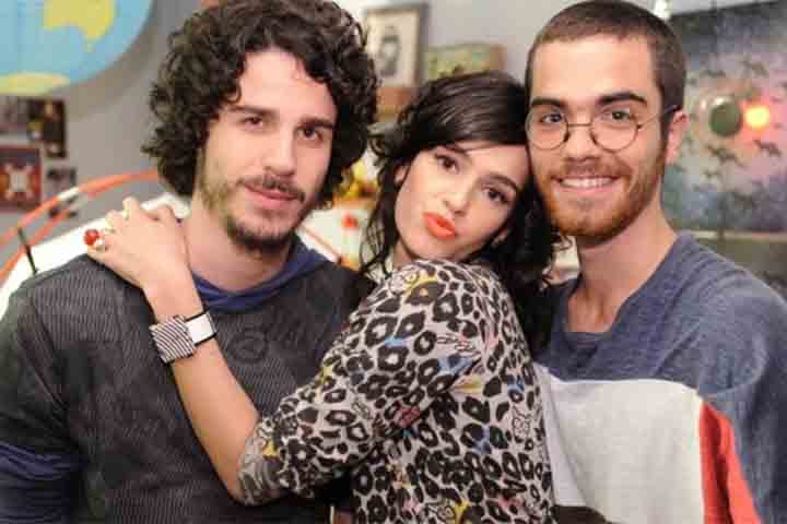 Já em 2008, ele deu vida a Pedro no especial de fim de ano “Aline”, também da Globo, produção que fez tanto sucesso que se transformou em série no ano seguinte.
