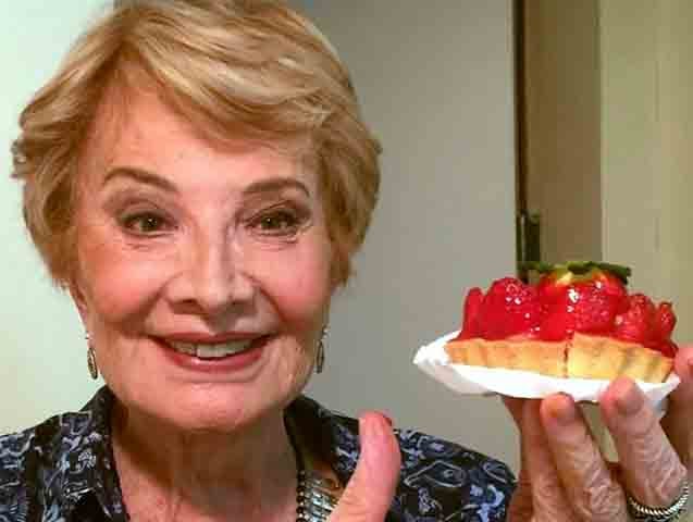 Glória Menezes celebra uma vida dedicada à atuação e ao público