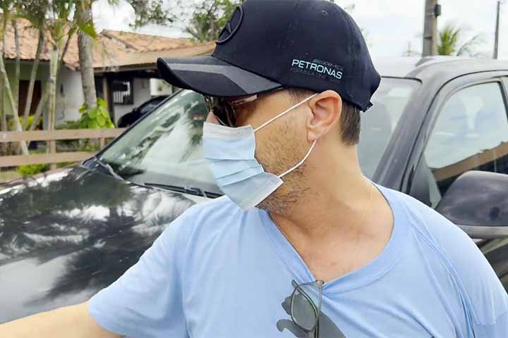 Ã? Ã©poca, ele ocupava o cargo de subsecretÃ¡rio de ArrecadaÃ§Ã£o, posiÃ§Ã£o de destaque dentro da estrutura da administraÃ§Ã£o municipal. O ex-auditor admitiu ter recebido o valor indevido. â??Me sinto constrangido, mas seria muito mais constrangedor eu negarâ?, declarou. 

