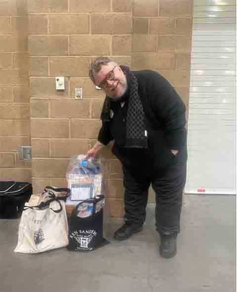 Em outra ocasião, durante entrevista ao podcast Fresh Air, da NPR, ele foi perguntado se utilizou tecnologia em sua nova versão de Frankenstein: “IA, sobretudo a generativa, não desperta meu interesse e nunca despertará. Aos 61 anos, espero continuar indiferente até o último dia da minha vida”, declarou.