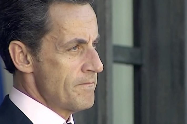 Ex-presidente da França Nicolas Sarkozy é condenado a cinco anos de prisão - Reprodução/TV Globo