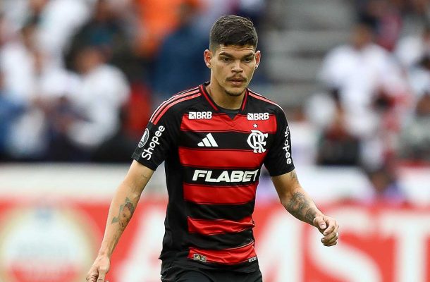 Flamengo deve ter força máxima e a volta de Ayrton Lucas contra o Cruzeiro