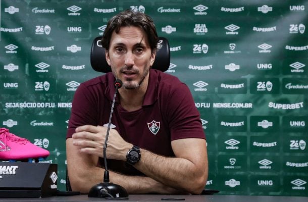 Zubeldía lamenta gol sofrido pelo Fluminense no fim e foge de polêmicas de arbitragem
