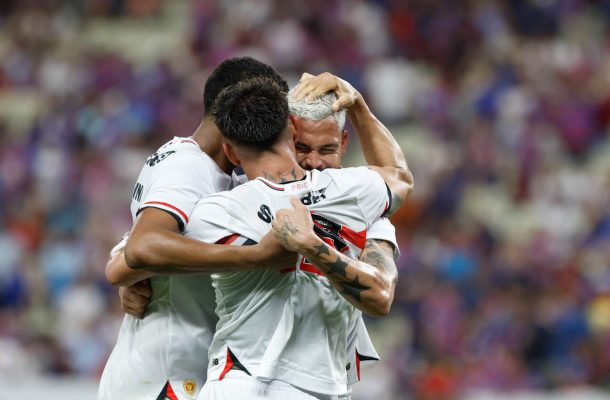 Ataque volta a brilhar, e São Paulo vence o Fortaleza no Castelão