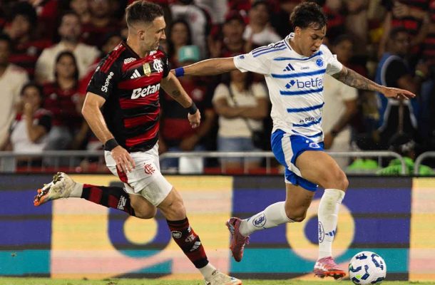 Léo Ortiz critica arbitragem após empate do Flamengo com Cruzeiro: “Quebra o ritmo”