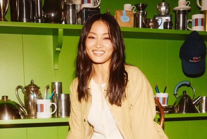 Anna Sawai, de ‘Velozes e Furiosos’, será Yoko Ono nos filmes dos Beatles