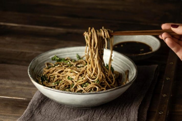 Lamen, comida japonesa - Freepik