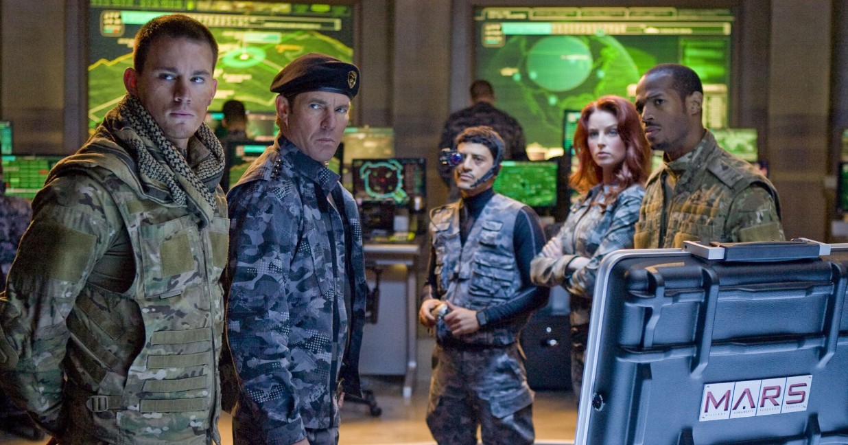 Entretanto, com 15 temporadas e gravações que o mantinham em Vancouver por cerca de nove meses ao ano, o ator precisou recusar diversos trabalhos, entre eles, o protagonismo de “G.I. Joe: A Origem de Cobra” em 2009.