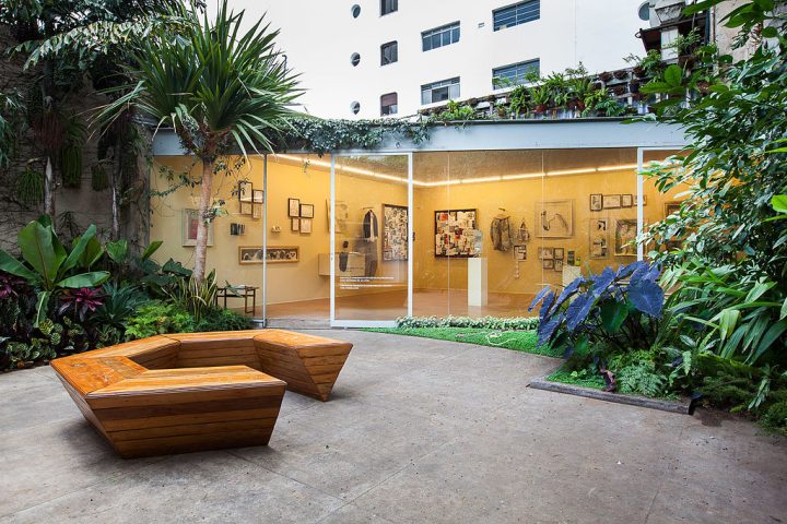 A publicação também falou de espaços culturais, como a galeria Mendes Wood DM.
