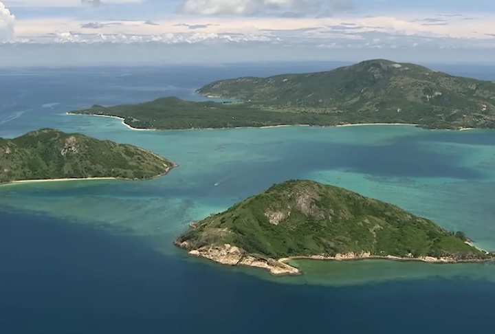 Algumas oferecem resorts e estrutura turística, outras são acessíveis apenas por barco e voltadas para conservação ambiental.