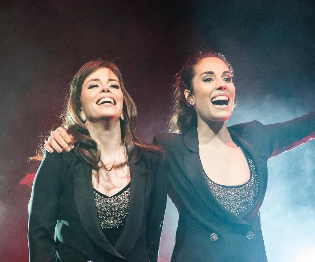 Juntas, criaram no YouTube um canal chamado 