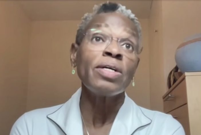 Ijeoma Uchegbu mulher viveu em abrigo para moradores de rua e se tornou uma cientista prestigiada - Reprodução