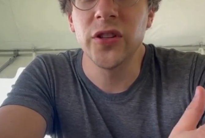 Jesse Eisenberg anuncia que vai doar rim de forma altruísta nos Estados Unidos