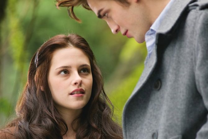 “Crepúsculo” retorna aos cinemas; conheça a saga que marcou uma geração!