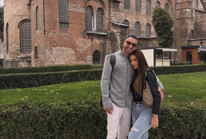 Lexa e Ricardo começaram a namorar em 2023 e noivaram em fevereiro de 2024, durante uma viagem à Noruega.