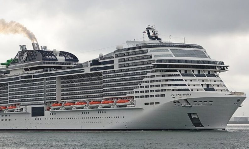 MSC Grandiosa – Flickr - kees torn